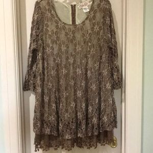 Lady Noiz tunic